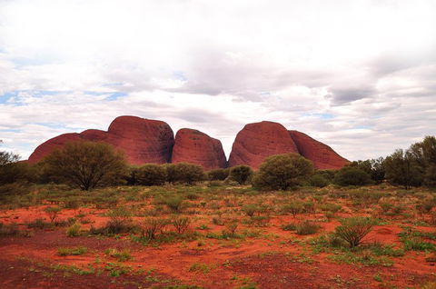 Ayers Rock 4 Tour Combo: Complete Uluru Base Walk At Sunrise, Valley Of The Winds At Sunrise, Kata Tjuta Sunset And Uluru Sunset - Hotels Melbourne 1
