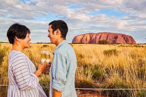 Ayers Rock 4 Tour Combo: Complete Uluru Base Walk At Sunrise, Valley Of The Winds At Sunrise, Kata Tjuta Sunset And Uluru Sunset - Hotels Melbourne 4