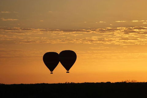 Early Morning Ballooning In Alice Springs - Hotels Melbourne 2