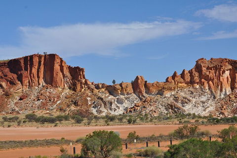 7-Day Guided Tour Of Alice Springs With Accommodation Included - Hotels Melbourne 3