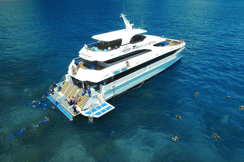 Cruise Out And Cruise Return, Plus 10 Minute Scenic Flight - Hotels Melbourne 2