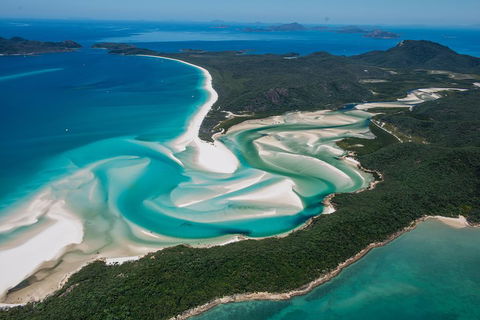 Fly & Sail Package (With Providence) - Hotels Melbourne 5