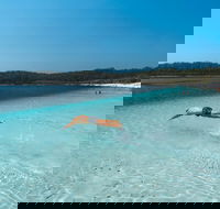 Lake McKenzie Full-Day Tour with Lunch from Hervey Bay - Hotels Melbourne