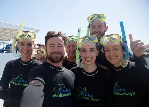 Great Barrier Reef Day Cruise To Reefworld - Hotels Melbourne 4