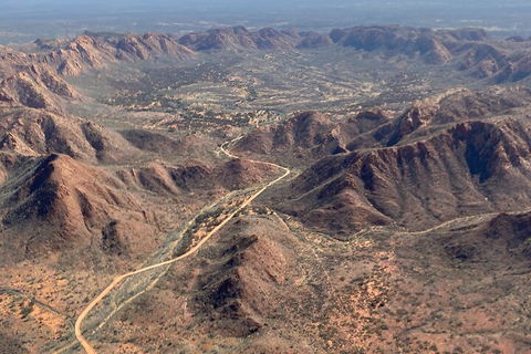 Scenic Flight: Gosses Bluff - Hotels Melbourne 3